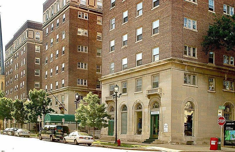 The Astor Hotel Milwaukee Exterior foto